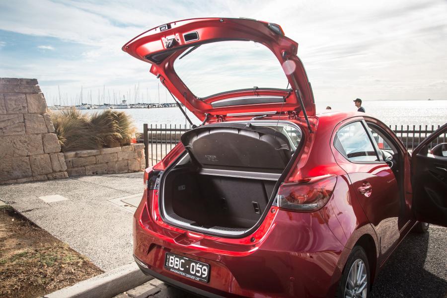 Багажник Mazda2 (DJ) 2019 года  (AU) (фото 12 из 40)